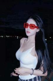 Picture of Chanel Sunglasses _SKUfw77643886fw